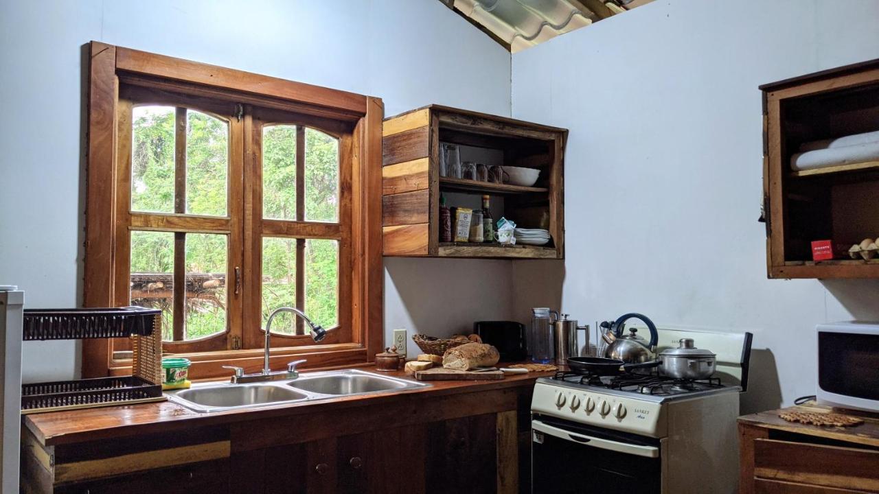 Wood Cabin - Cabana Maderas Balgue Eksteriør bilde