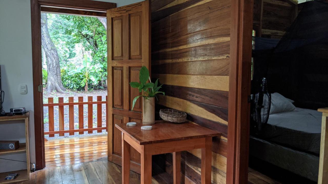Wood Cabin - Cabana Maderas Balgue Eksteriør bilde